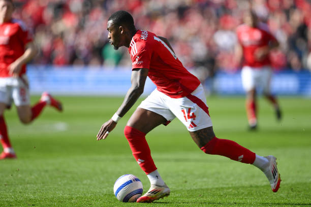 队管理层和 队管理层和