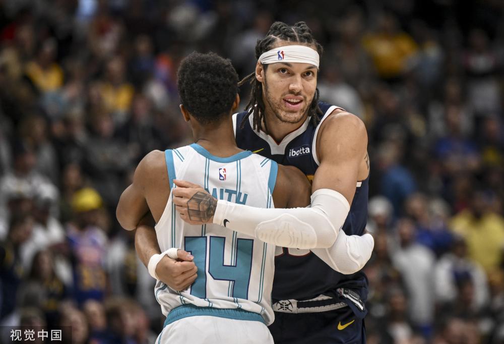 了他的到来 了他的到来