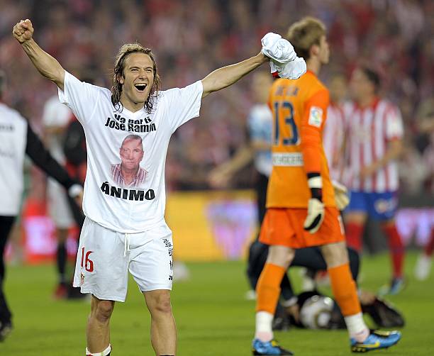 一名职业球 一名职业球