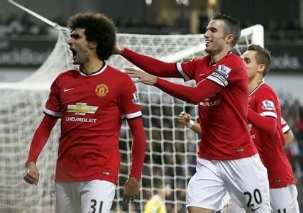 在足球场上 在足球场上